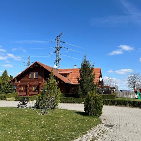 Nimrod Apartman Gabcikovo Exterior foto
