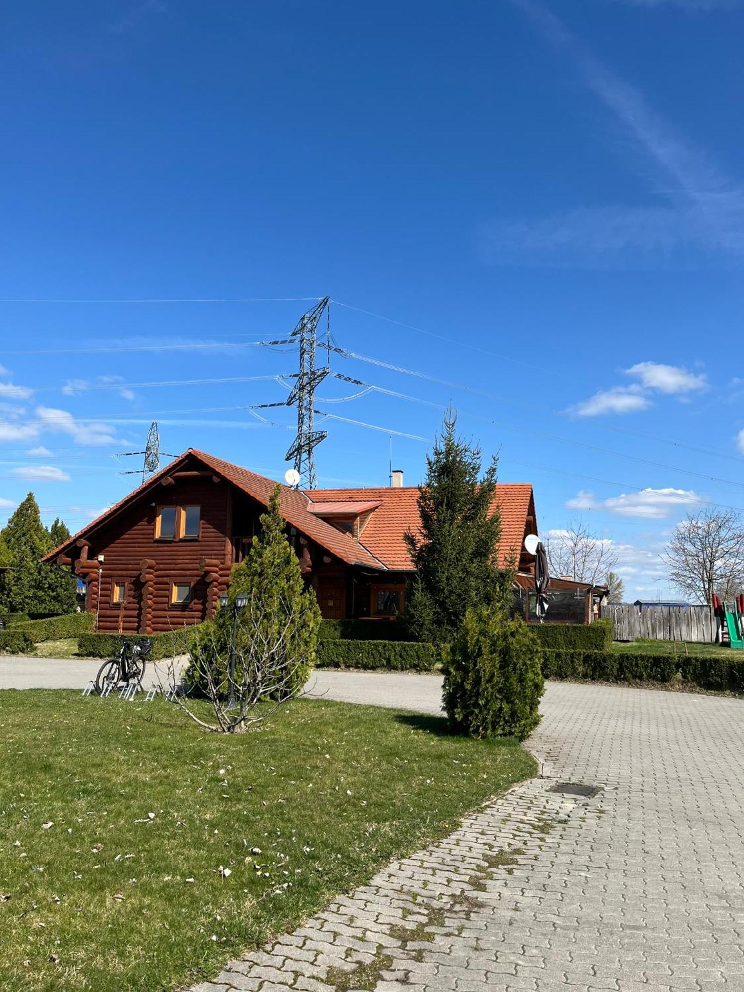 Nimrod Apartman Gabcikovo Exterior foto