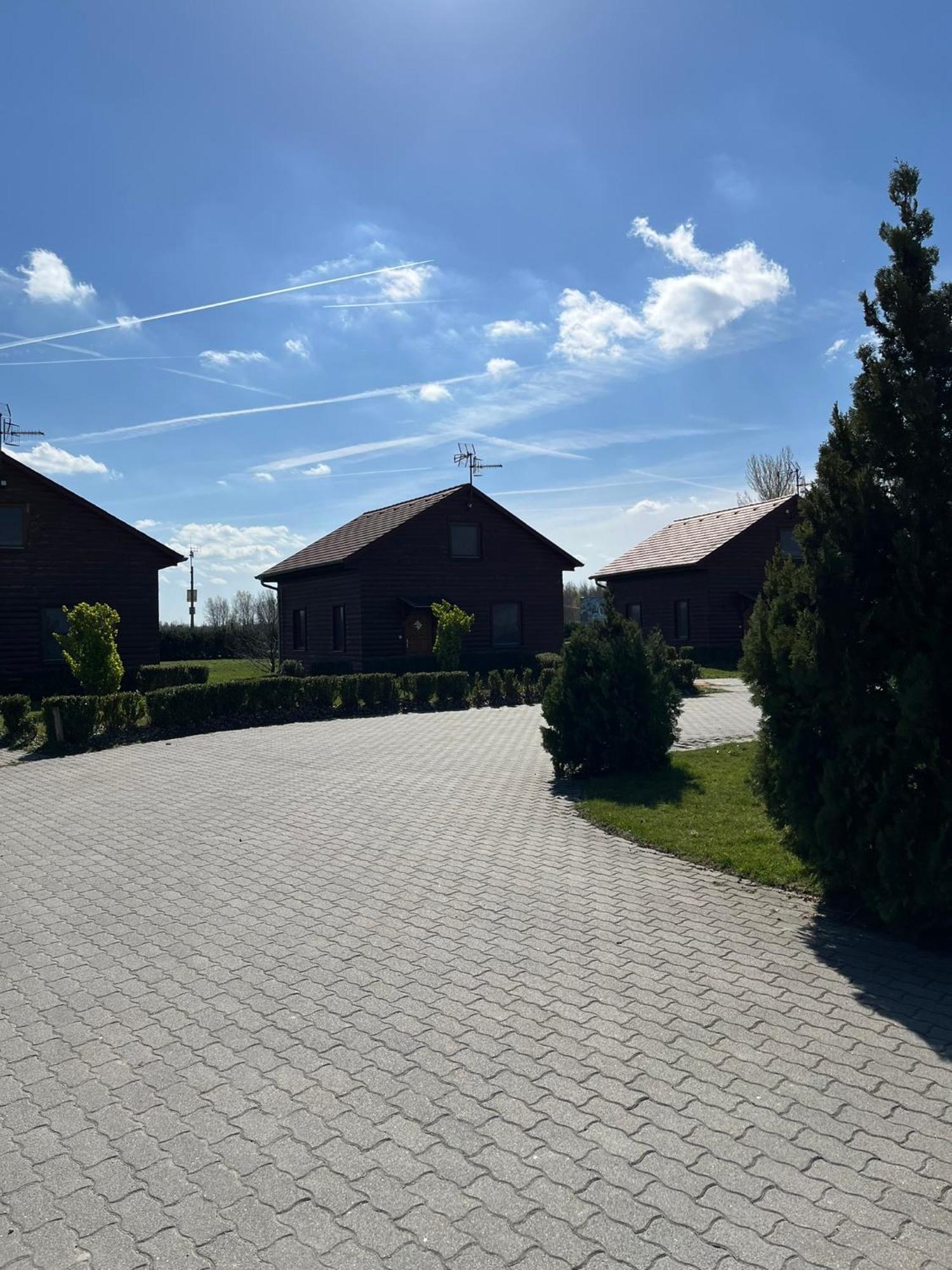 Nimrod Apartman Gabcikovo Exterior foto